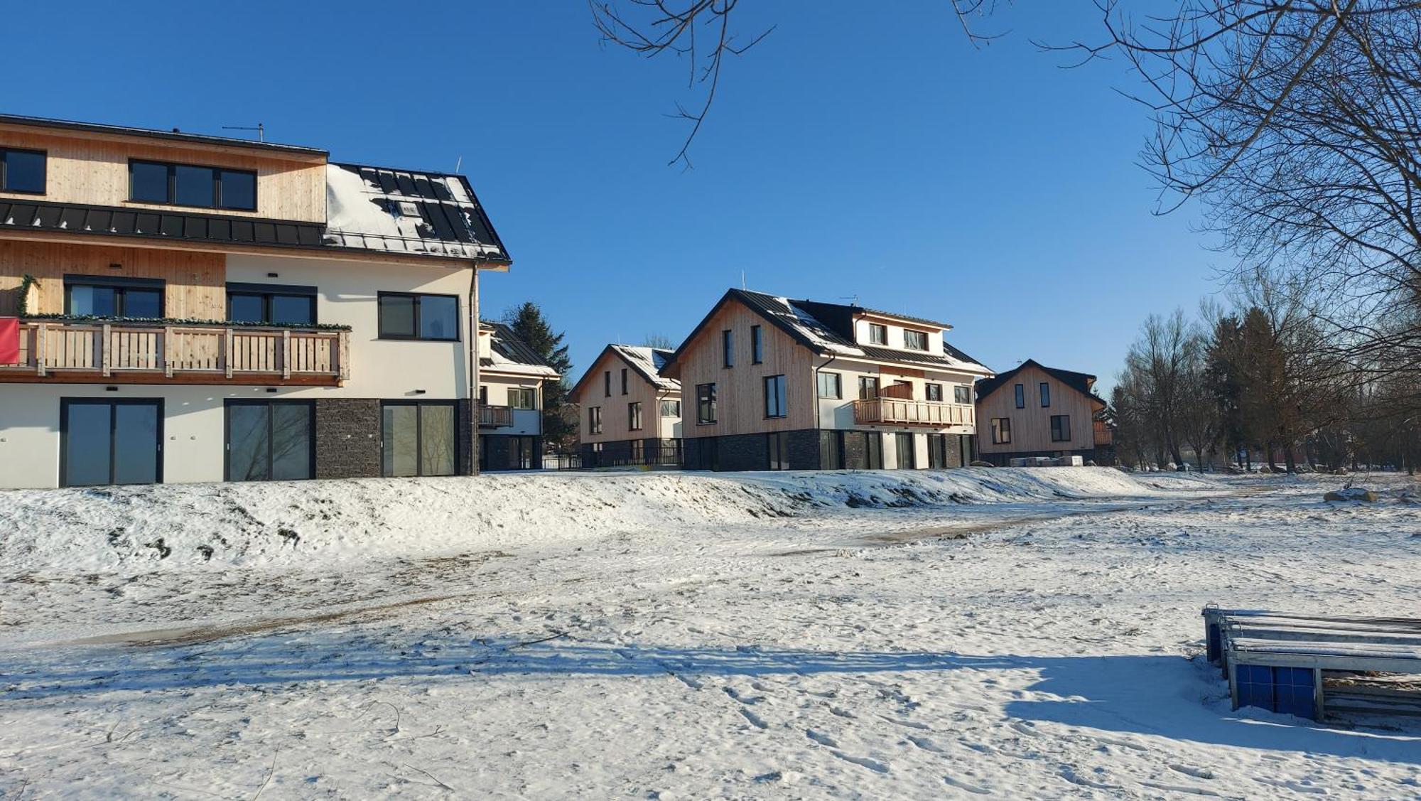 Lipno Apartments Bergmax, Ski Areal Lipno 16Min Dojezd - Resort Male Lipno S Terasou A Zahradkou, Parking Free Černá v Pošumaví Kültér fotó